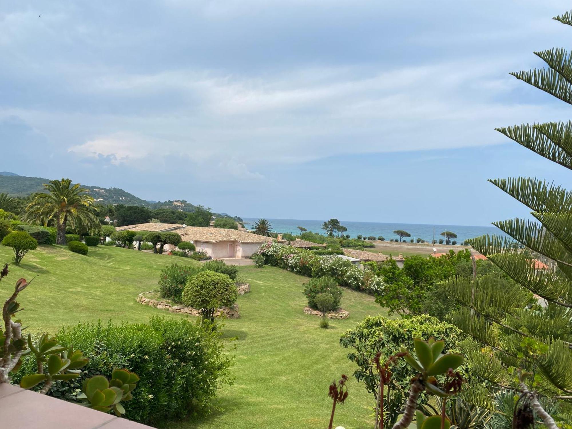 Residence Playa Del'Oro Favone Eksteriør bilde