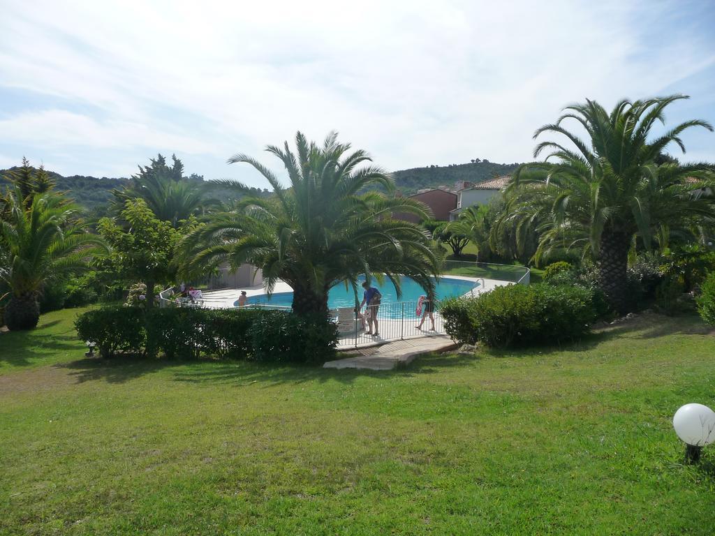 Residence Playa Del'Oro Favone Eksteriør bilde